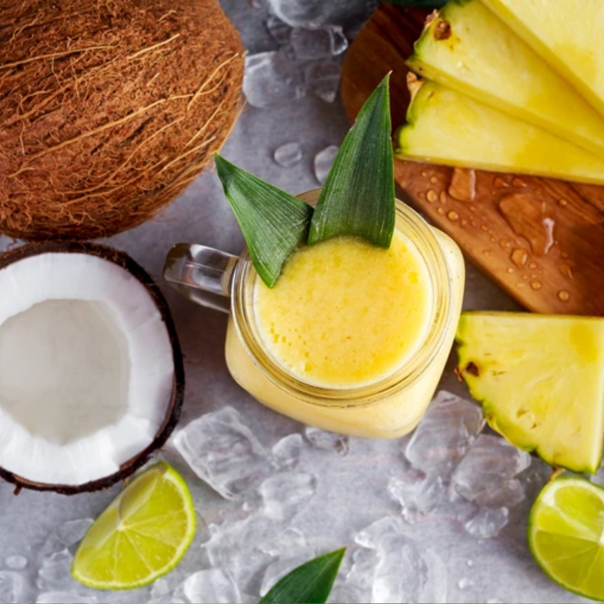 Ananas ve Hindistan Cevizli Smoothie