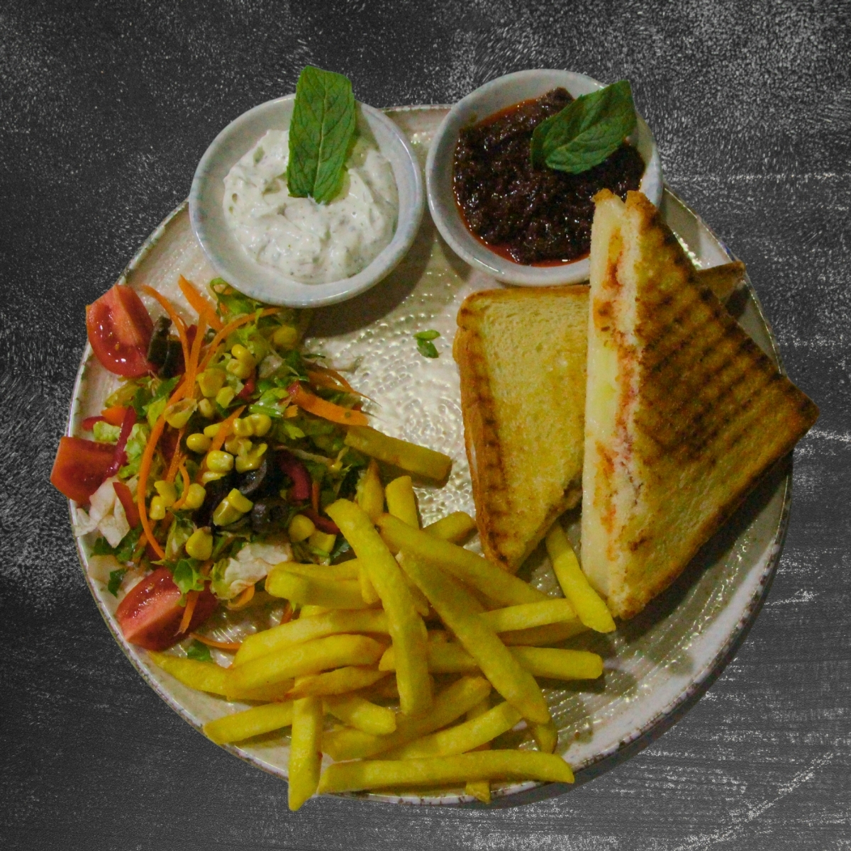 Bol Kaşarlı Tost