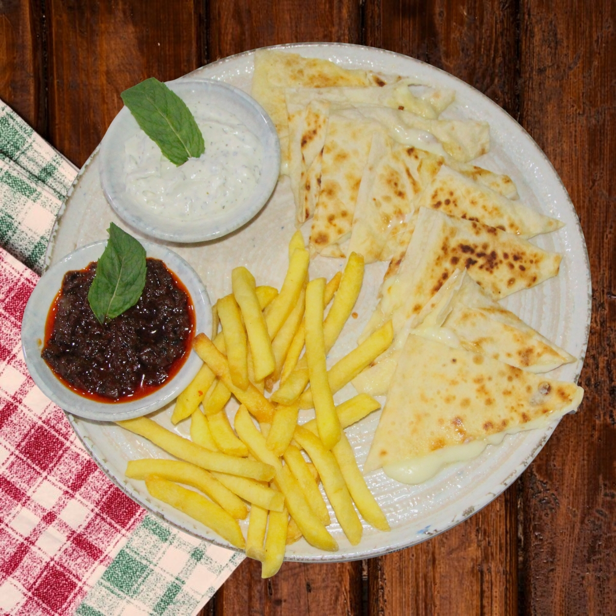 Kaşarlı Mantarlı Gözleme