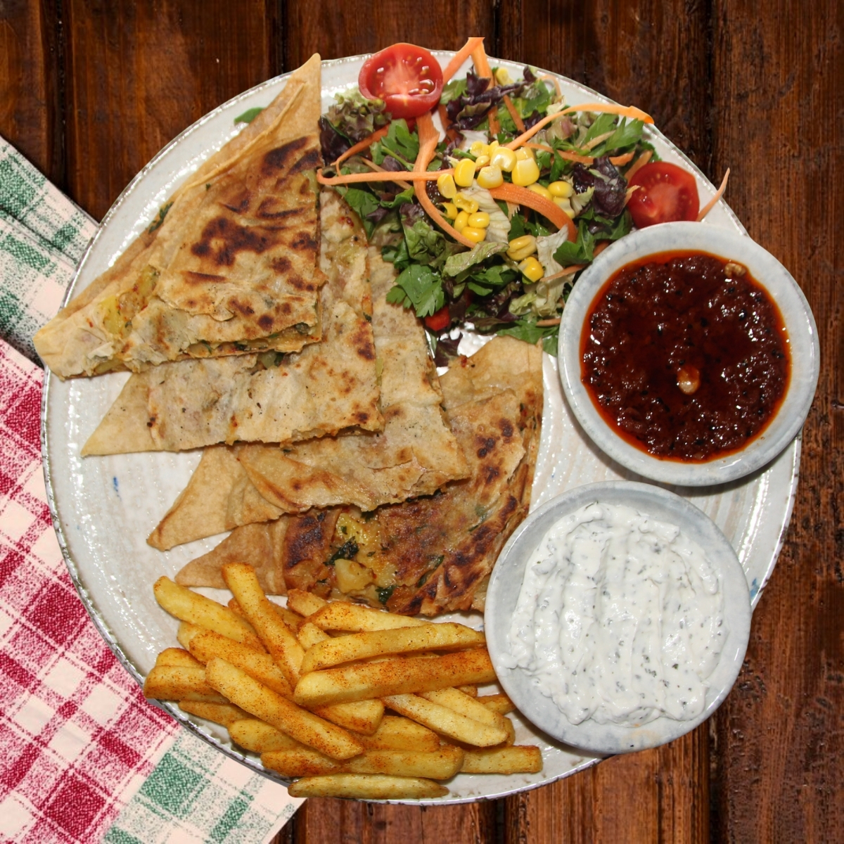 Kaşarlı, Mantarlı, Kasap Sucuklu Gözleme