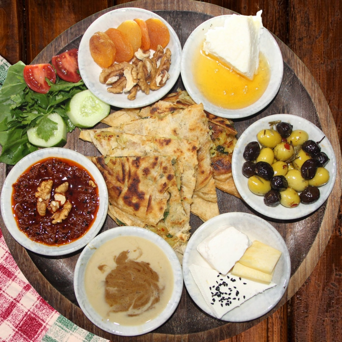Gözlemeli Kahvaltı