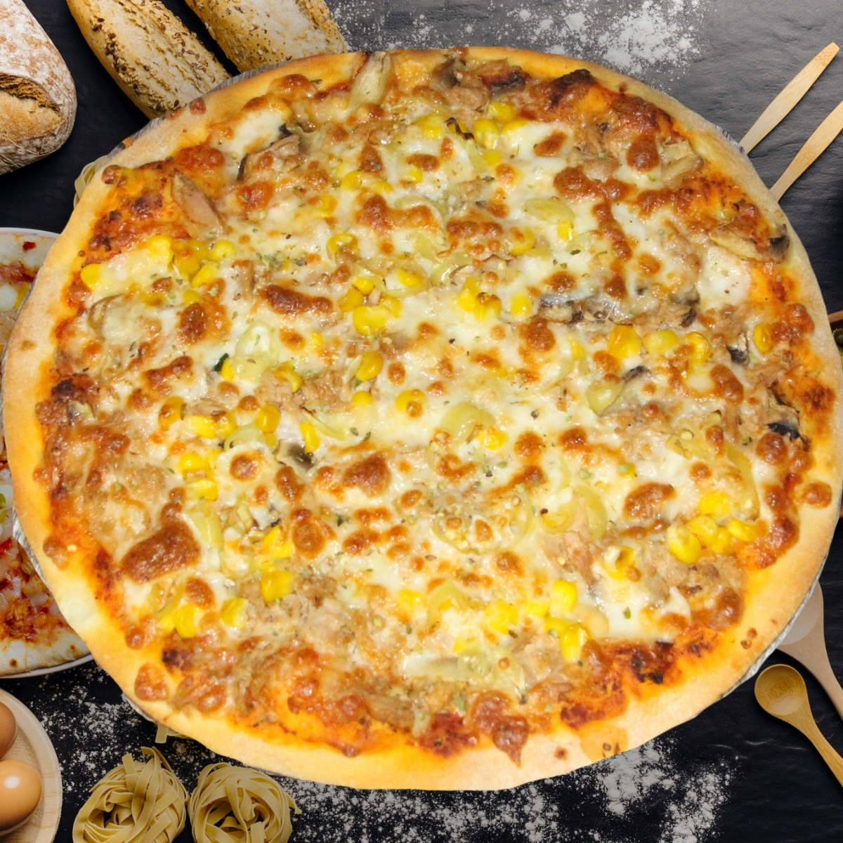 Ton Balıklı Pizza Büyük Boy
